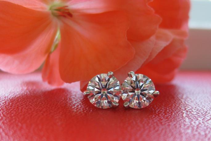 10th Wedding Anniversary Diamond Earring Upgrade at Brian Gavin Diamonds...