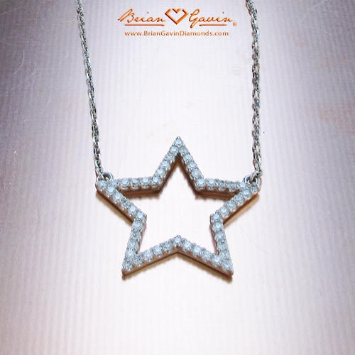 Holiday jewelry gift ideas for a Gemini