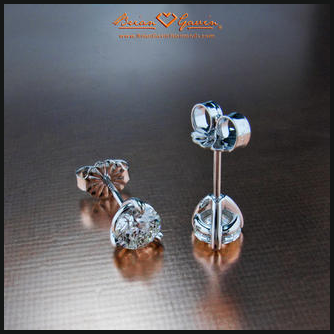 Classic 3 Prong Martini Diamond Earrings