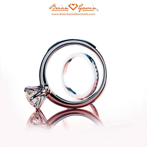 classic Style Solitaire Engagement Ring