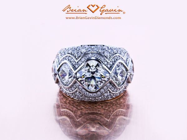 hat is the lowest diamond color that should be set in a platinum engagement ring or platinum prongs.