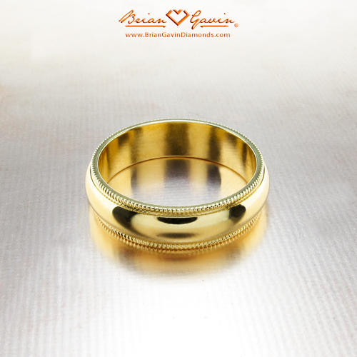 Flat 18ct yellow gold wedding ring