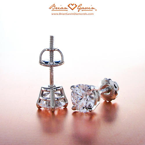 Friction back vs Screw back diamond stud earrings