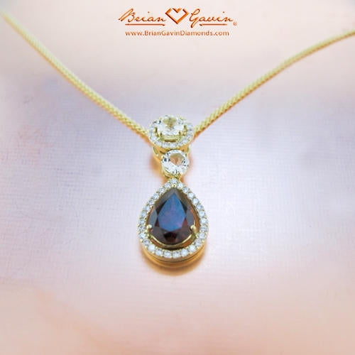 Stylish tips for mixing diamond colors