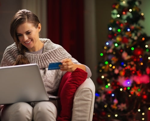 Online shopping is popular for the 2013 holiday season