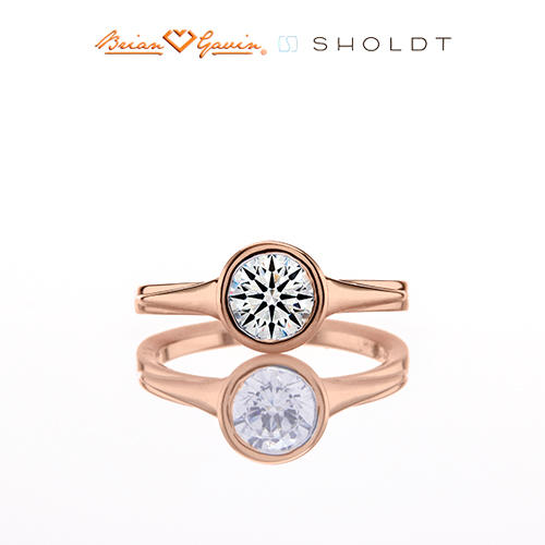 Choosing diamond for rose gold solitaire e-ring
