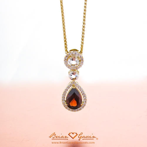 Retro jewelry trends: 1940s