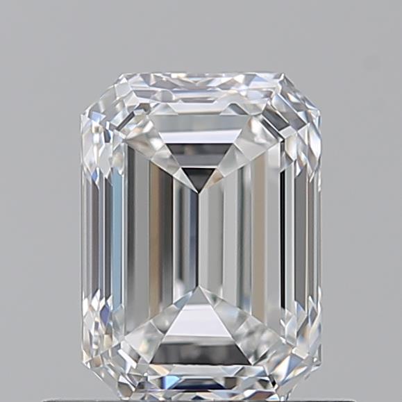 0.900 E VVS1 Virtual Selection Emerald Diamond