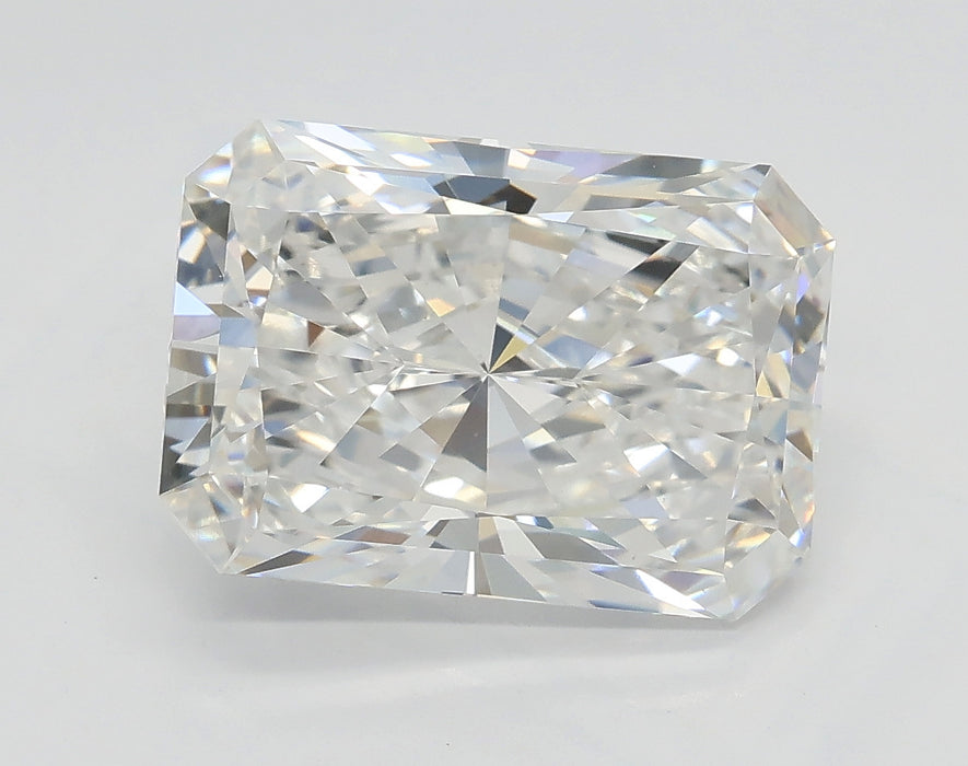 3.58 E VVS2 BG Select Lab Grown Radiant Diamond