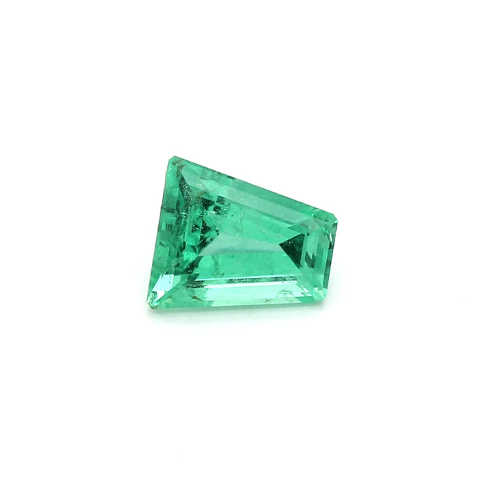 1.39 VI1 Trapezoid Green Emerald