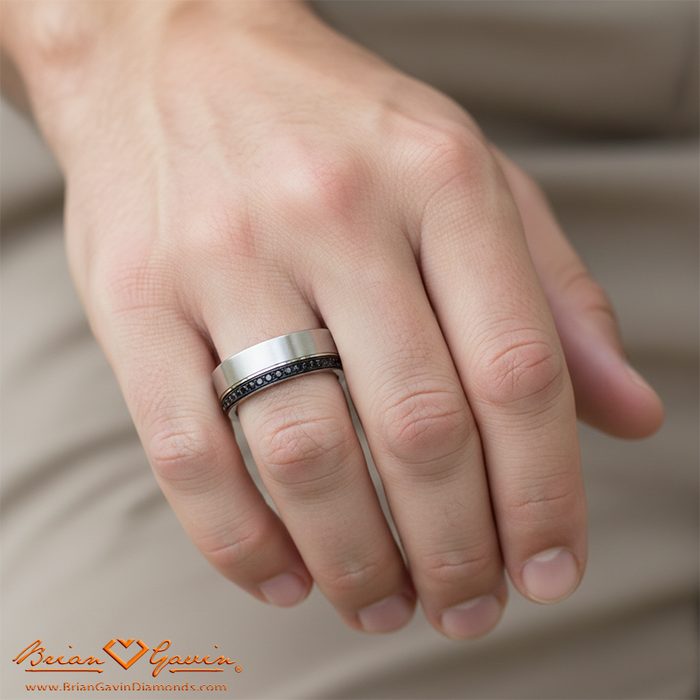 14K White Gold, 18K White Gold