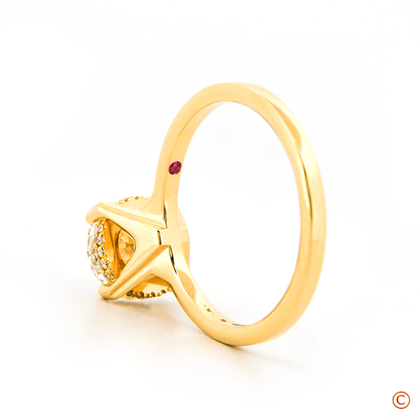Legera Solitaire customized with a delicate Hidden Halo