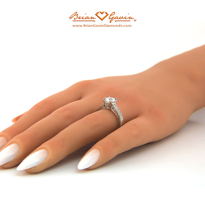 18K White Gold, Platinum, 14K White Gold