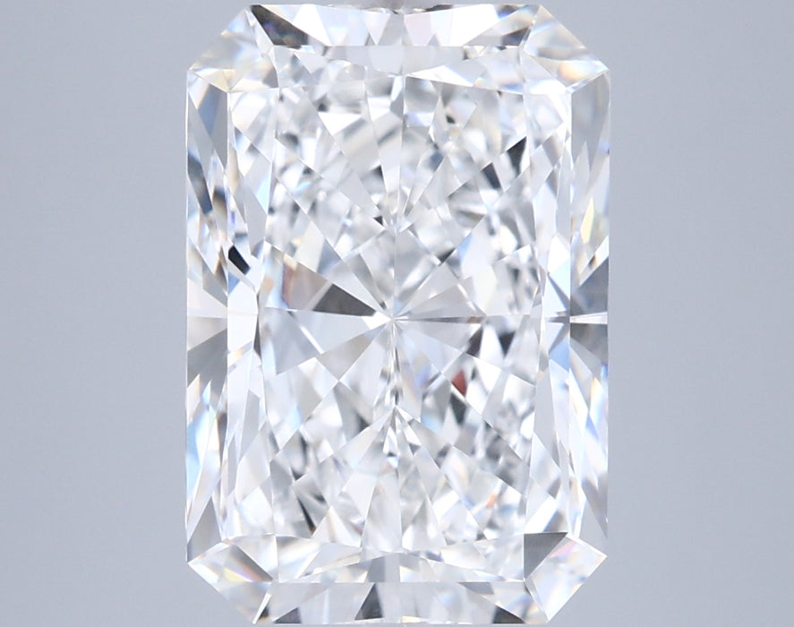 5.05000 E VVS2 BG Select Lab Grown Radiant Diamond