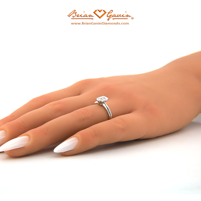 18K White Gold, Platinum, 14K White Gold