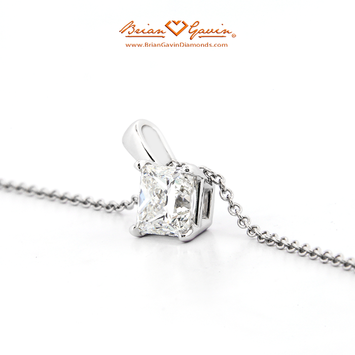 Four Prong Basket Pendant for Princess