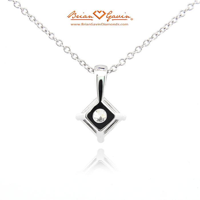 Four Prong Basket Pendant for Princess