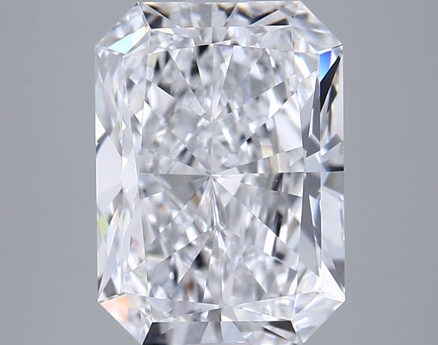 2.50000 D IF BG Select Lab Grown Radiant Diamond