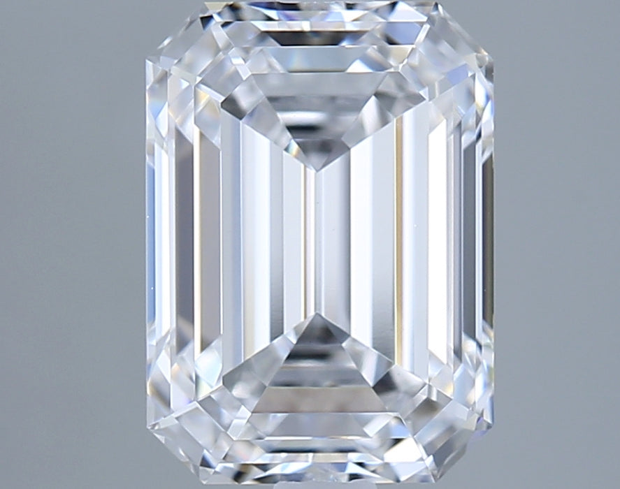 2.53000 D VVS2 BG Select Lab Grown Emerald Diamond