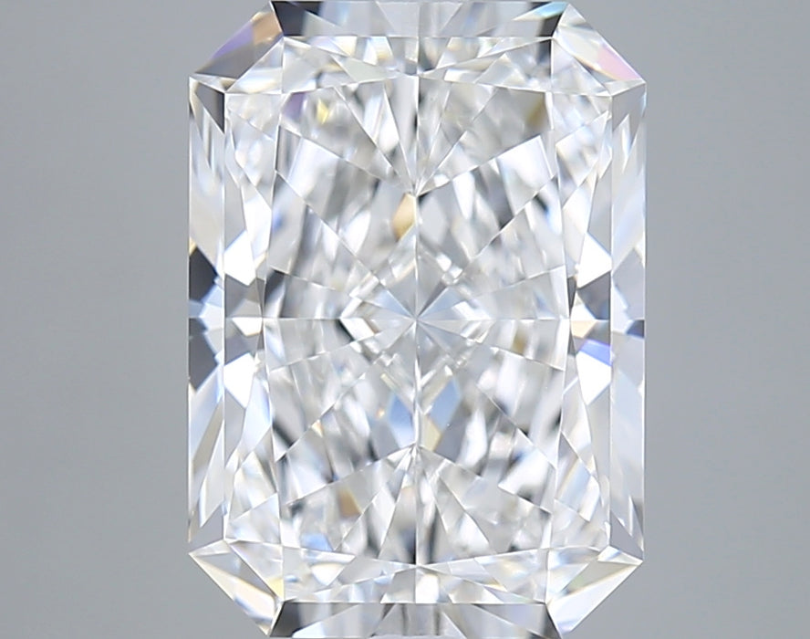 5.04000 E VVS2 BG Select Lab Grown Radiant Diamond