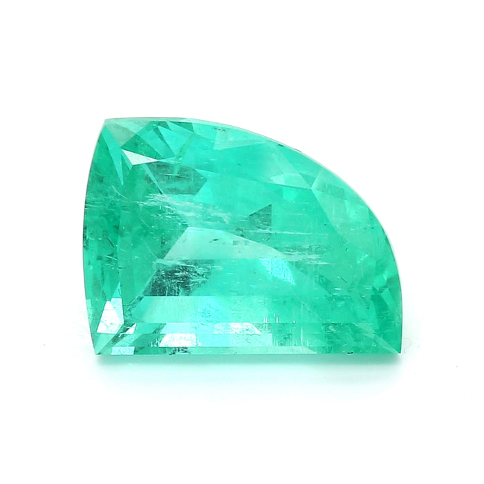 6.88 VI2 Half-moon Green Emerald