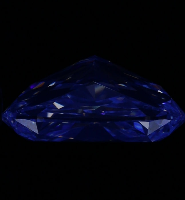 2.02ct CE F VVS1 Natural Diamond fluorescence image