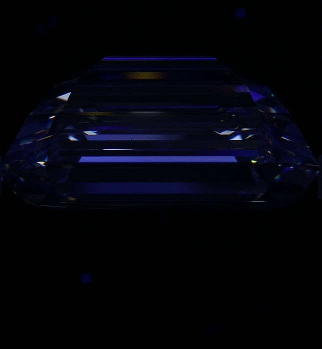 10.01ct Emerald G VS2 Natural Diamond fluorescence image