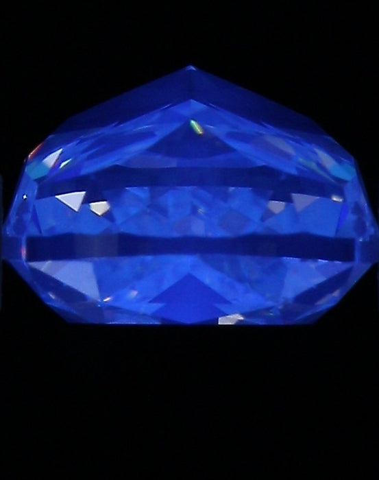1.22ct Cushion FLY VS1 Natural Diamond fluorescence image
