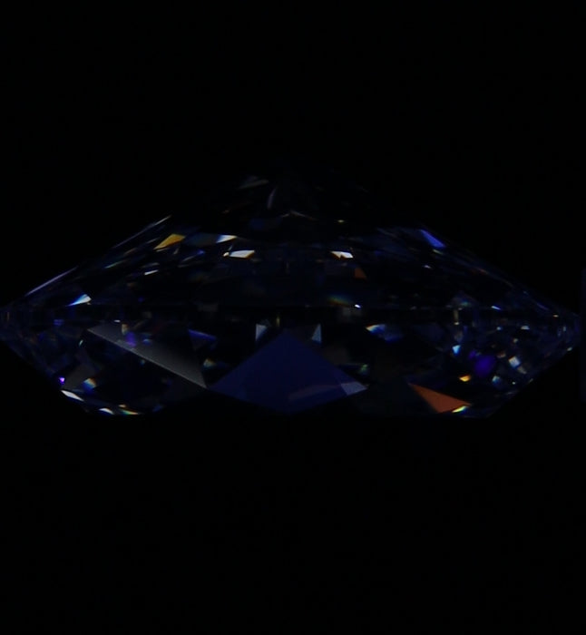 1.50ct Oval D IF Natural Diamond fluorescence image