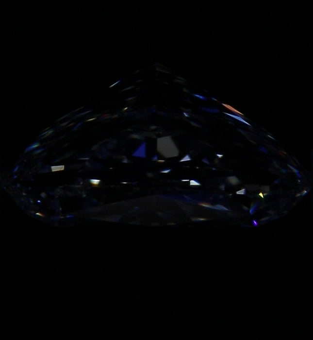 3.01ct CE D VVS2 Natural Diamond fluorescence image