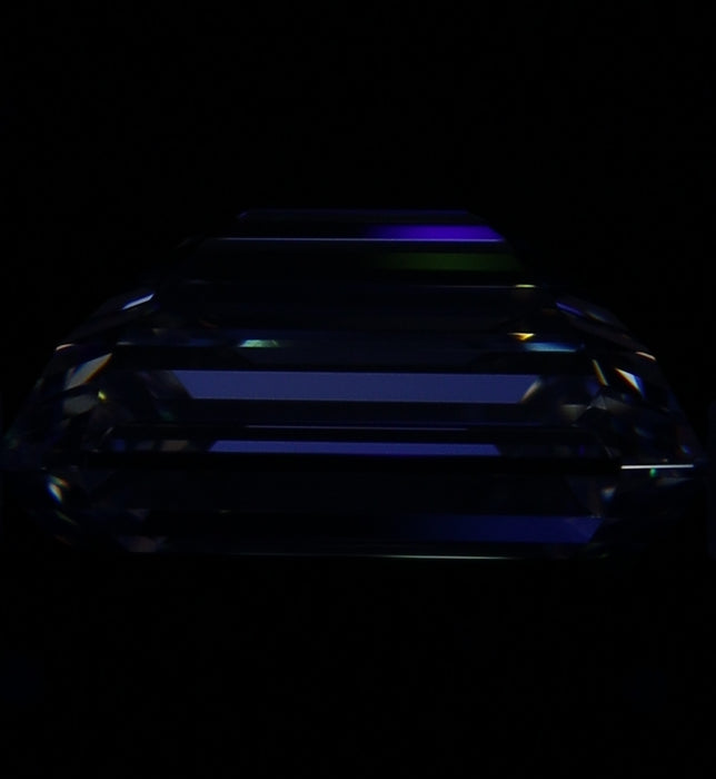 2.51ct Emerald D VVS1 Natural Diamond fluorescence image