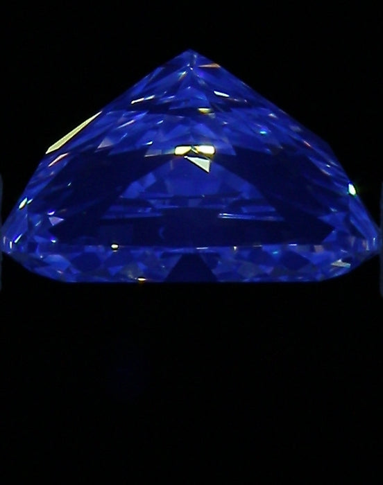 1.01ct CM I VS1 Natural Diamond fluorescence image