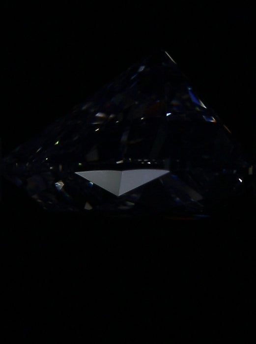 2.01ct Heart L VS1 Natural Diamond fluorescence image
