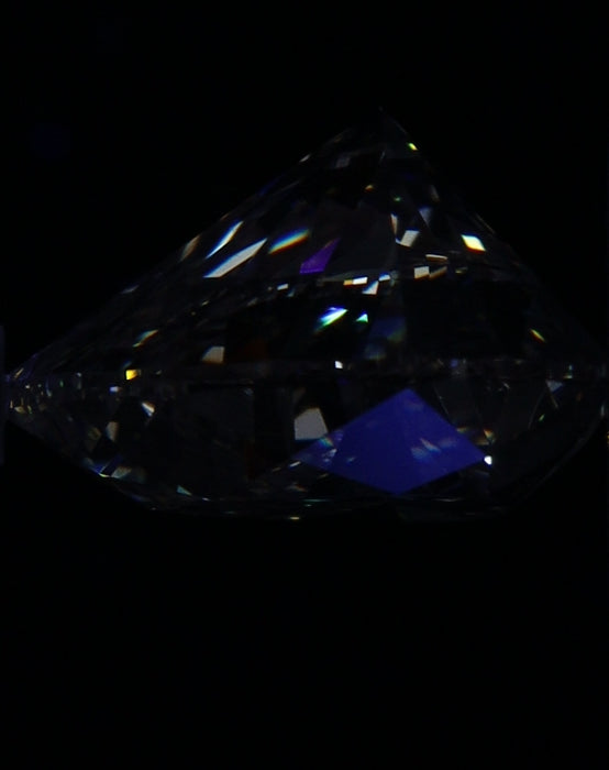 3.03ct Heart K SI1 Natural Diamond fluorescence image