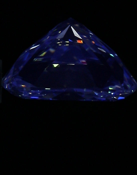 1.01ct CM H VVS2 Natural Diamond fluorescence image