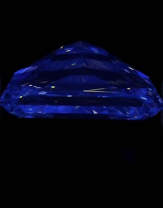 1.01ct Radiant I VS2 Natural Diamond fluorescence image