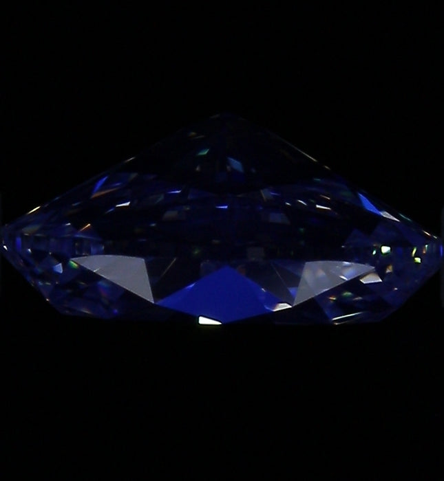 1.50ct Oval J VVS2 Natural Diamond fluorescence image