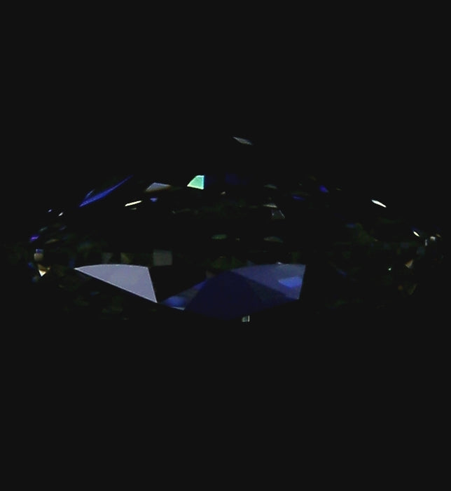 1.50ct Oval L VS1 Natural Diamond fluorescence image