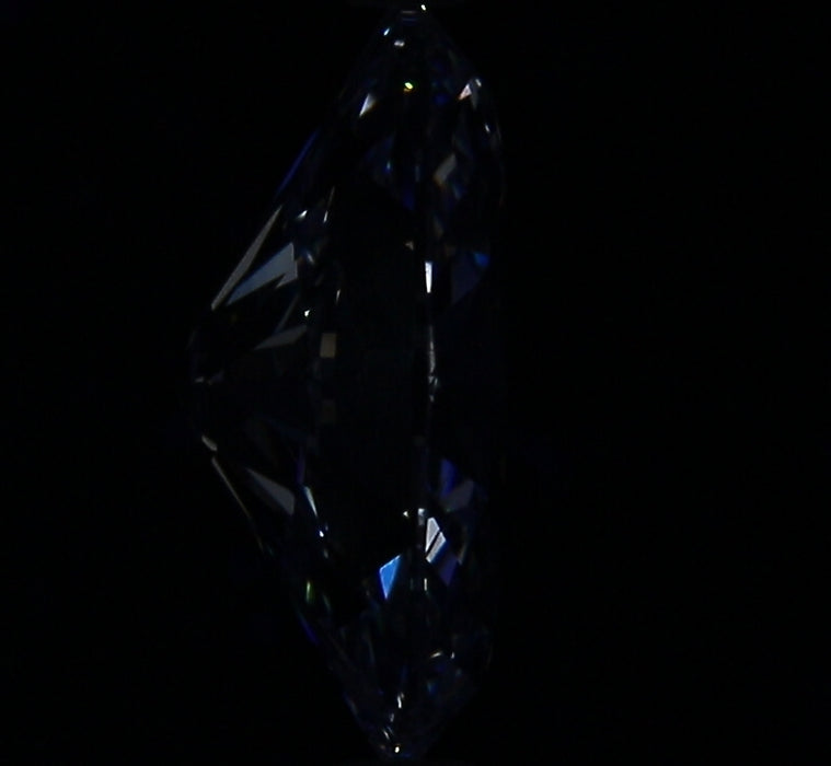 2.01ct Oval F SI1 Natural Diamond fluorescence image