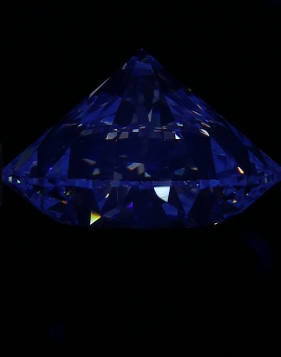 2.70ct Round H VS1 Natural Diamond fluorescence image