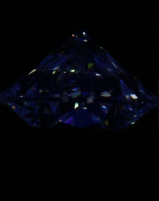 1.42ct Round E VS1 Natural Diamond fluorescence image