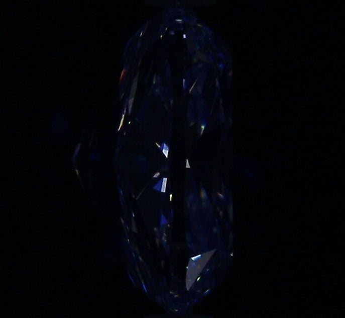 2.01ct CM I VS2 Natural Diamond fluorescence image