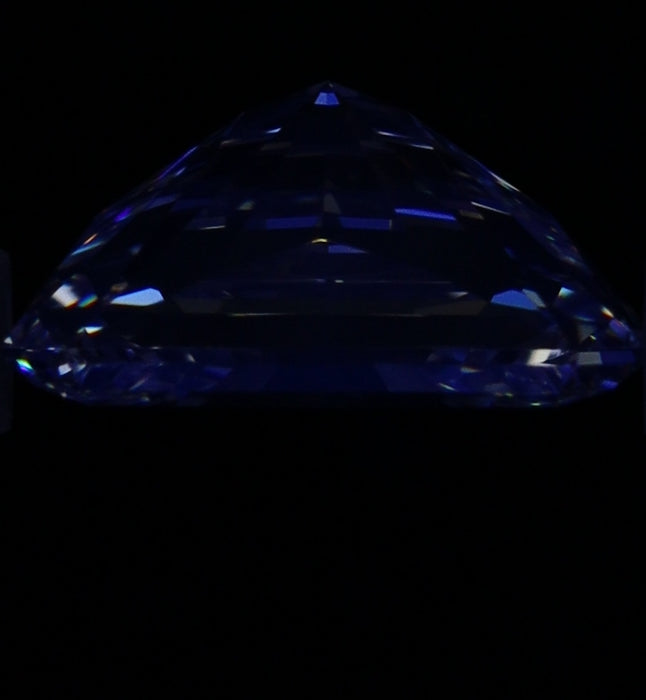 1.01ct Radiant G IF Natural Diamond fluorescence image