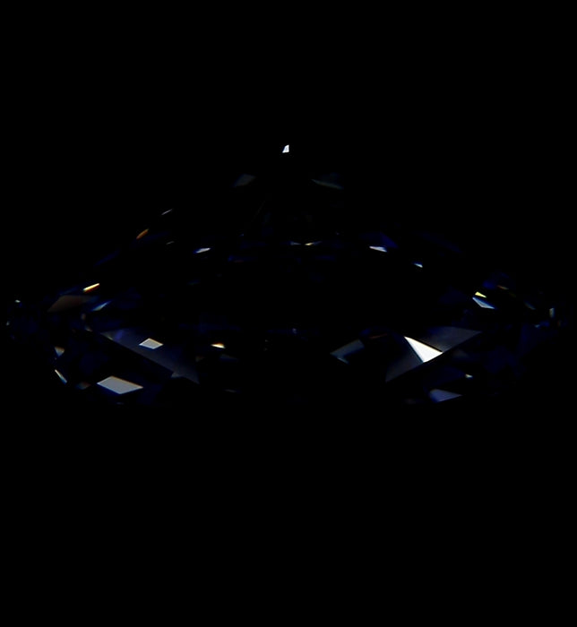 6.01ct Oval G VS2 Natural Diamond fluorescence image