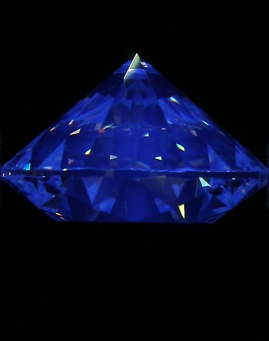 1.40ct Round J VS1 Natural Diamond fluorescence image