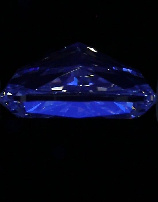 1.01ct CE J VS2 Natural Diamond fluorescence image