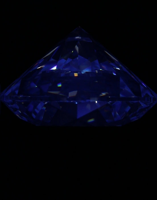 3.01ct Round E VS1 Natural Diamond fluorescence image