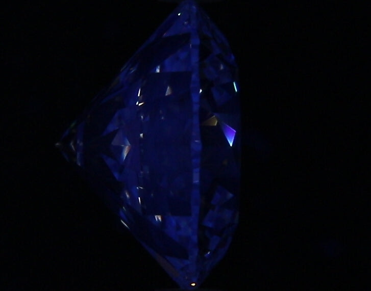 2.01ct Round H VS2 Natural Diamond fluorescence image