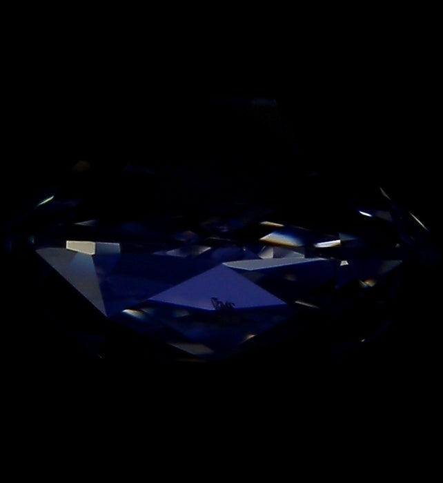 2.01ct OMB K SI1 Natural Diamond fluorescence image