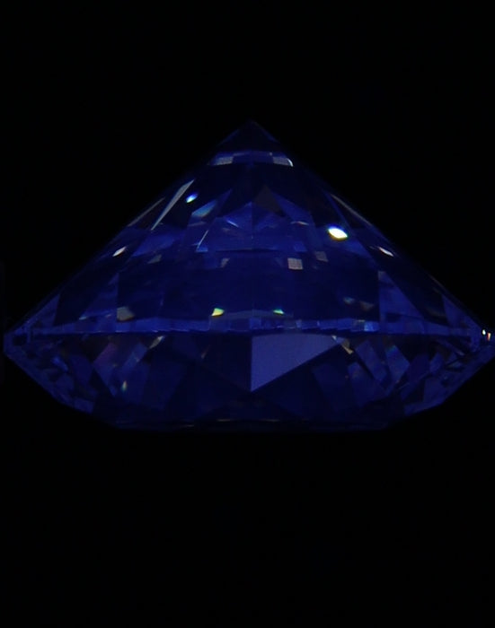2.50ct Round J VS1 Natural Diamond fluorescence image